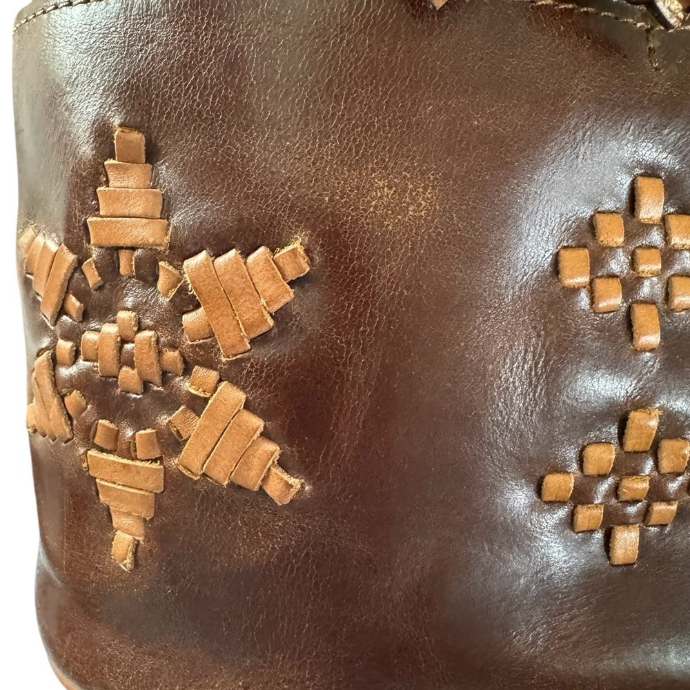 NWT Patricia Nash Brindisi Bucket Leather Bag Crossbody Purse Cognac Distressed - Picture 12 of 15